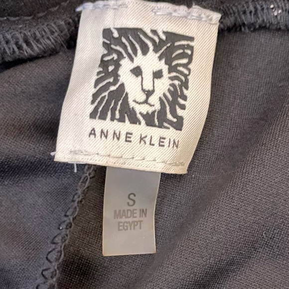 Ann Klein Black Curvy Fit Slim Leg Pants with Gold Button Belt Loops Pockets - Picture 9 of 10